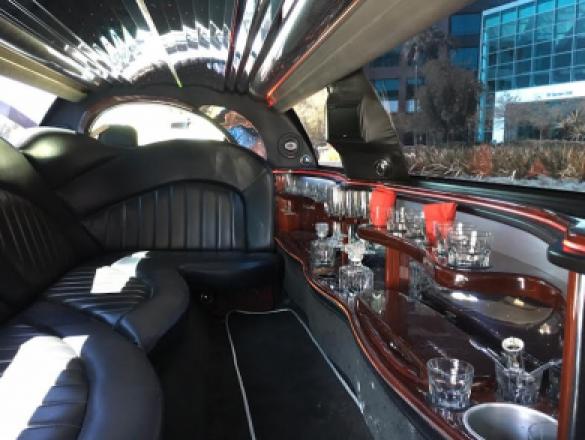 2007 Lincoln TOWNCAR STRETCH Limousine for Sale in NEWPORT BEACH, CA - Photo 3