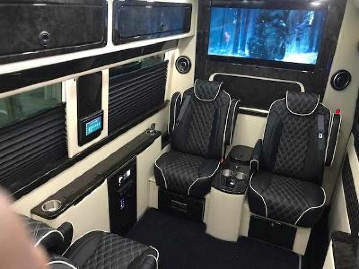 Sprinter for Sale in Oaklyn, NJ - Photo 9