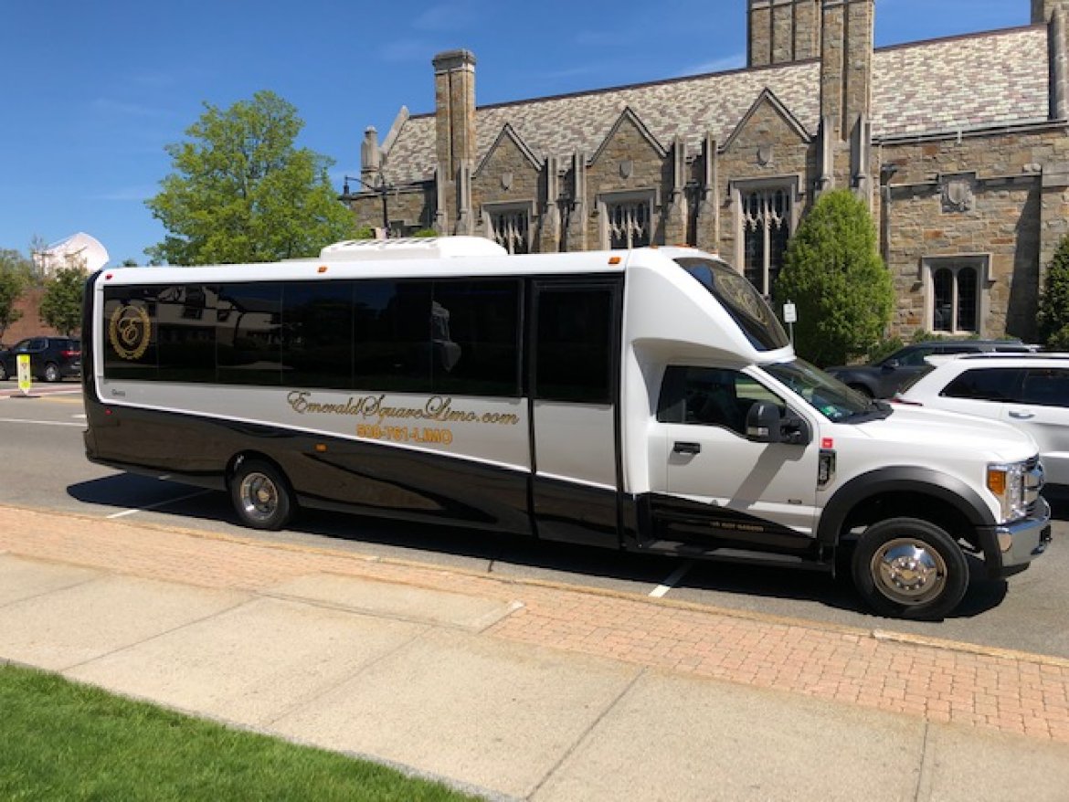 Limo Bus for sale: 2017 Ford F550 by Grech Motors