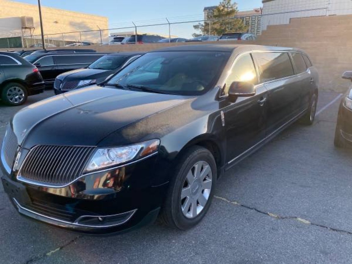 Limousine for Sale in Las Vegas, NV - Photo 2