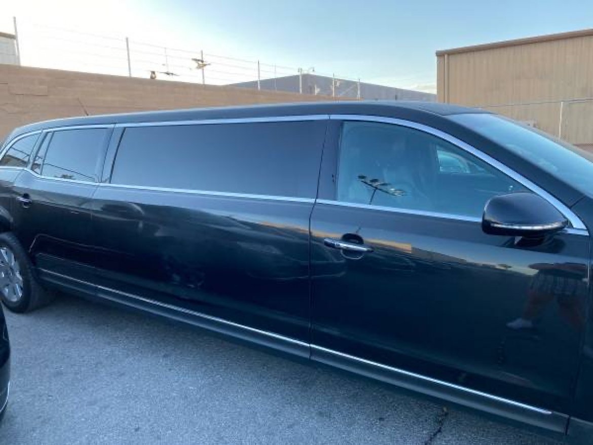Limousine for Sale in Las Vegas, NV - Photo 9