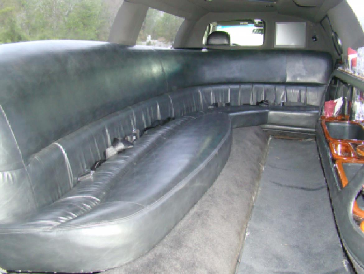Photo of Limousine for sale: 2004 Lincoln  Town Car Executive Limo