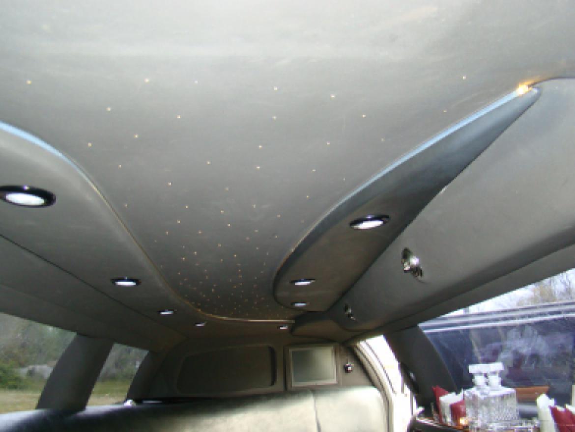 Photo of Limousine for sale: 2004 Lincoln  Town Car Executive Limo