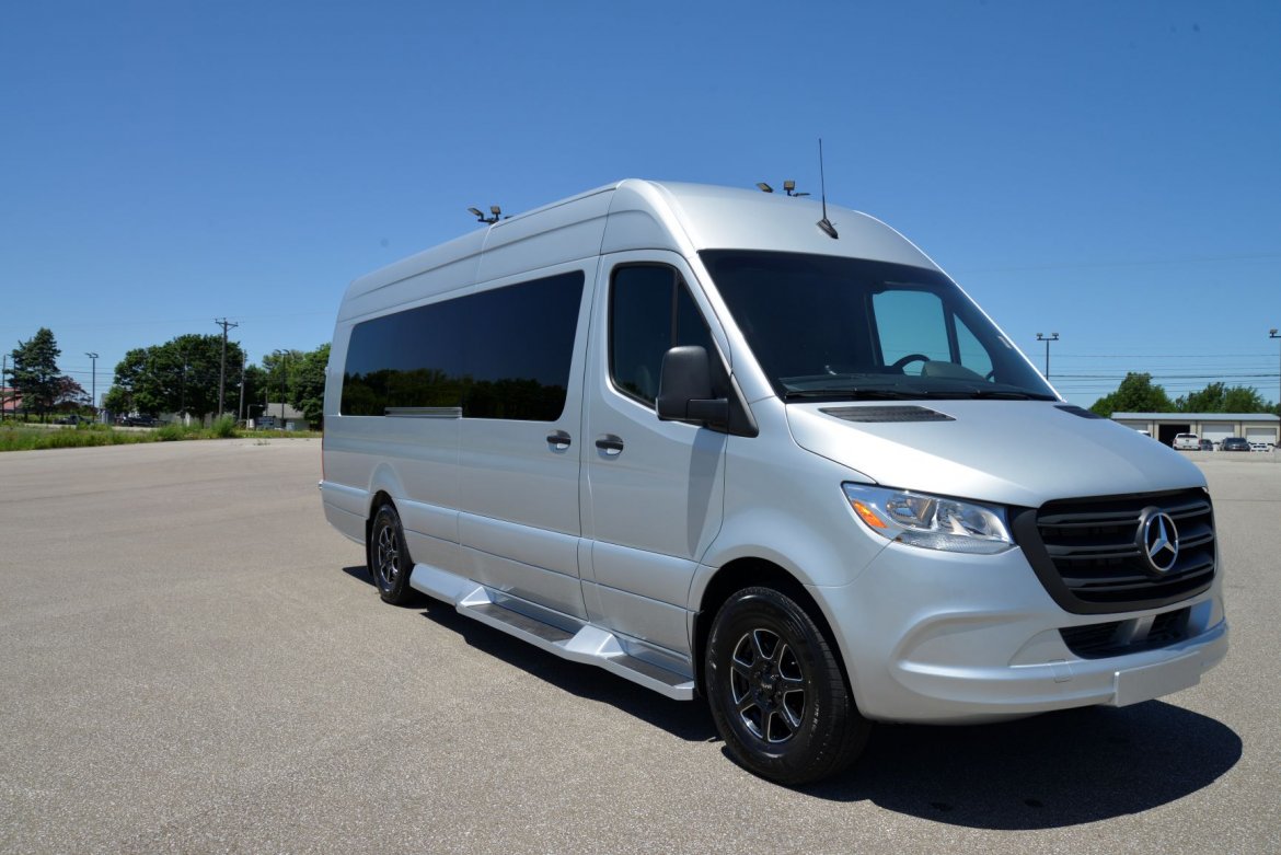CEO SUV Mobile Office for sale: 2020 Mercedes-Benz Sprinter by LGE Coachworks