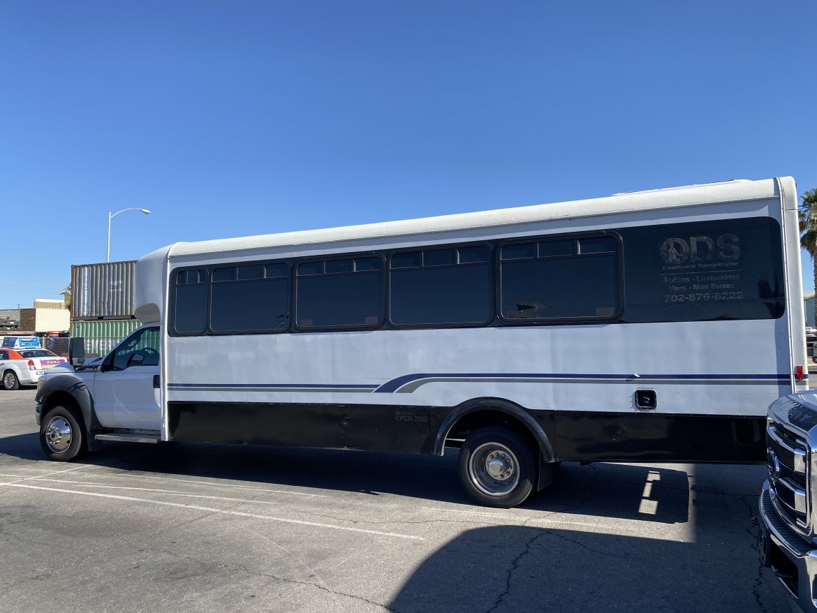 Shuttle Bus for Sale in Las Vegas, NV - Photo 7