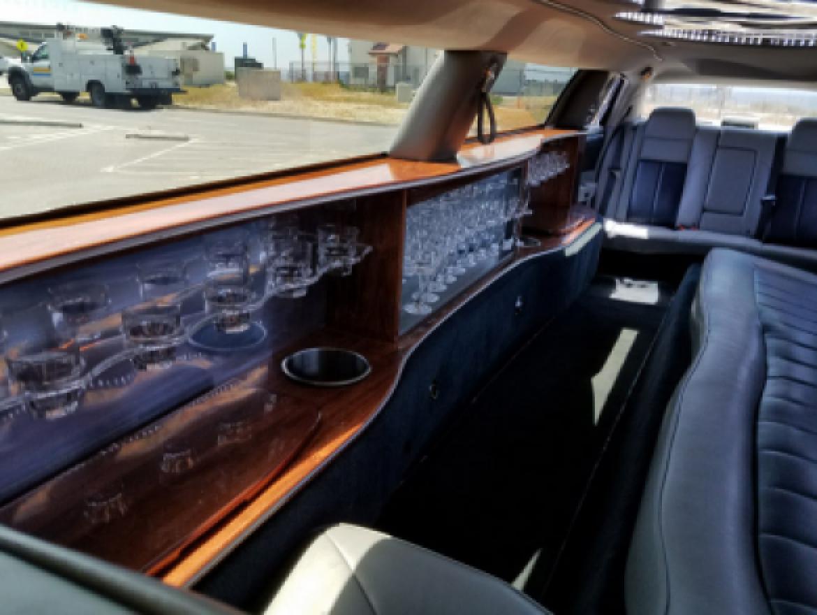 Photo of Limousine for sale: 2006 Chrysler 300 130&quot; by Springfield Limousine