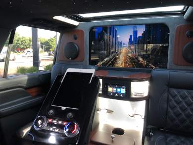 2018 Lincoln Navigator CEO CEO SUV Mobile Office for Sale in Morganville, New Jersey, US - Photo 4