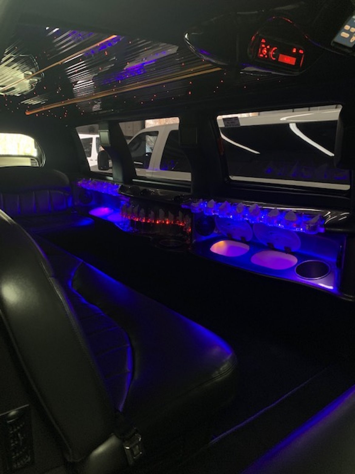 SUV Stretch for sale: 2008 Lincoln Navigator 140" by Royale Coach