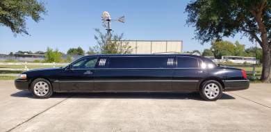 2007 Lincoln Towncar Limousine for Sale in Houston, Texas, US - Photo 4