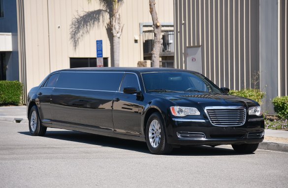 Used 2014 Chrysler 300 for sale #WS-13530 | We Sell Limos