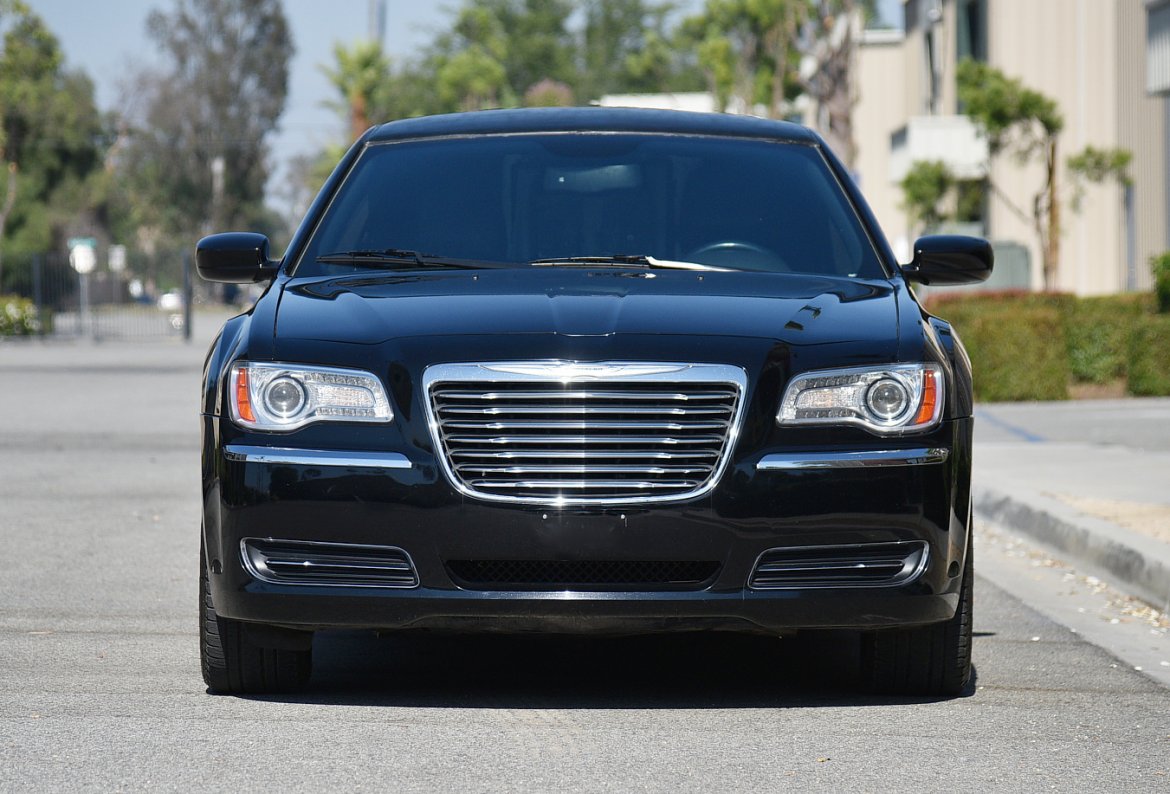 Limousine for Sale in Fontana, CA - Photo 3