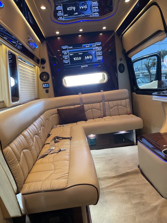 2014 Mercedes-Benz Sprinter Sprinter for Sale in Los Ángeles, CA - Main Photo
