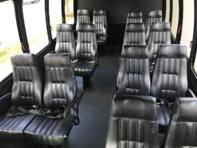 2011 Ford E-450 Shuttle Bus for Sale in Oaklyn, New Jersey, US - Photo 4