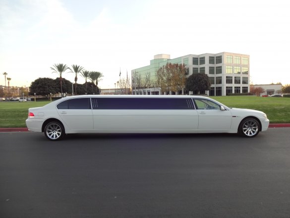 2003 BMW 740 L Limousine for Sale in Irvine, CA - Photo 2