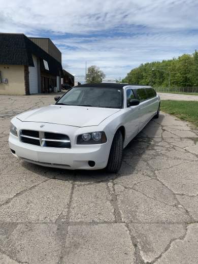 2006 Dodge Charger Limousine for Sale in Harrison Twp, Michigan, US - Photo 3