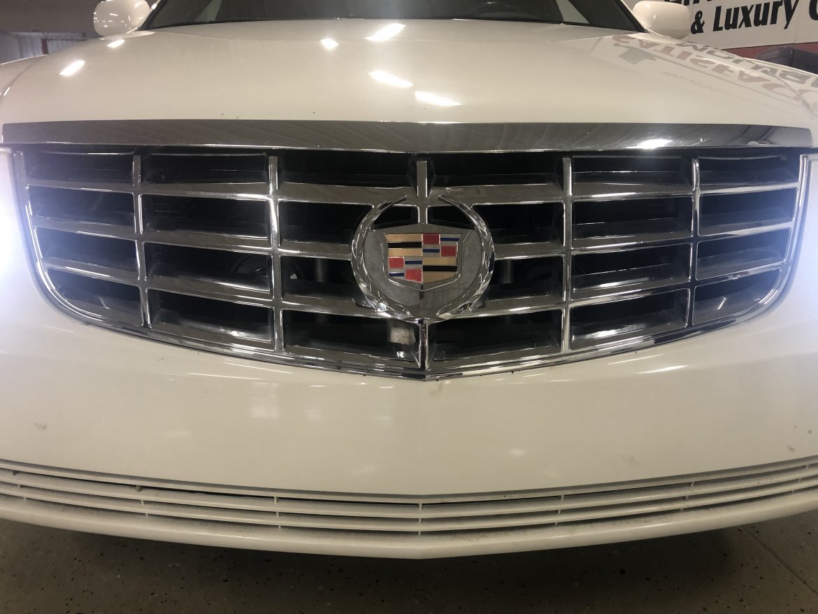Limousine for Sale in Lenox, MI - Photo 9