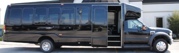 2008 Ford F550 Limo Bus for Sale in Lenox, MI - Main Photo