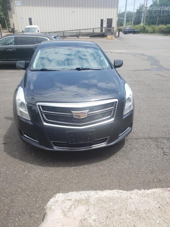 2016 Cadillac XTS Sedan for Sale in Milford, CT - Main Photo