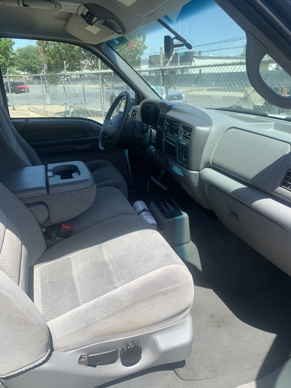 SUV Stretch for Sale in Fresno, CA - Photo 7
