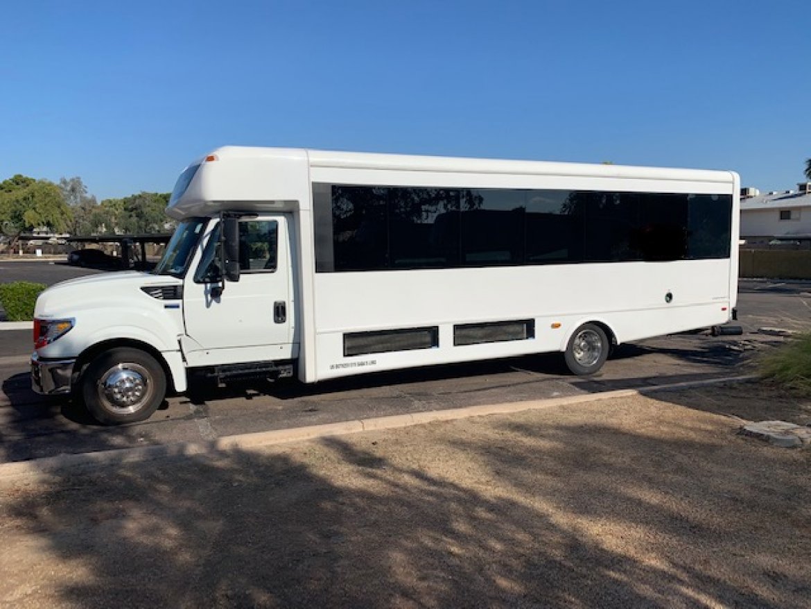 Limo Bus for Sale in Glen Burnie, MD - Photo 4