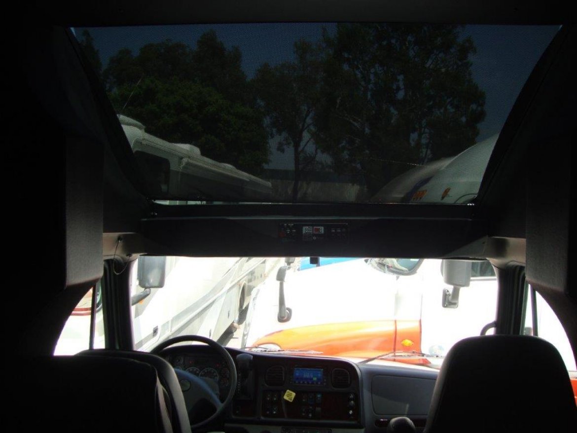 Executive Shuttle for Sale in CARSON, CA - Photo 4
