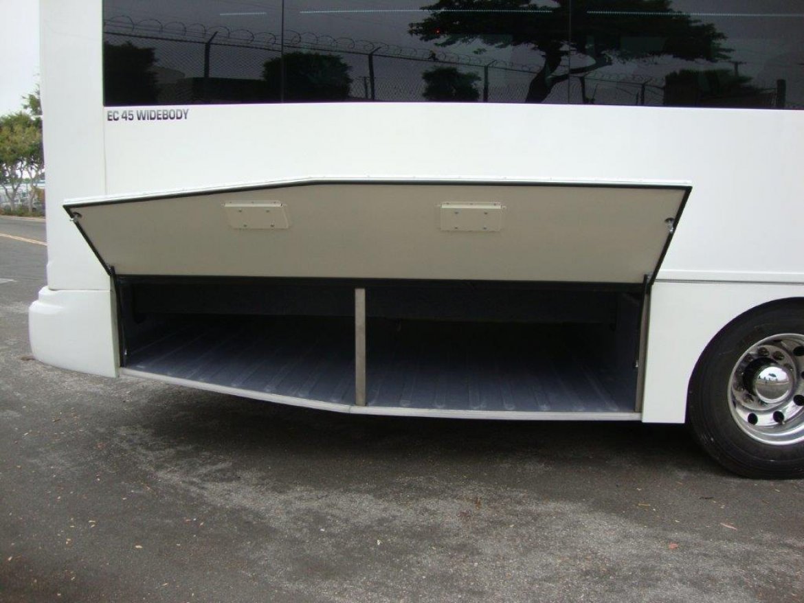 Executive Shuttle for Sale in CARSON, CA - Photo 28