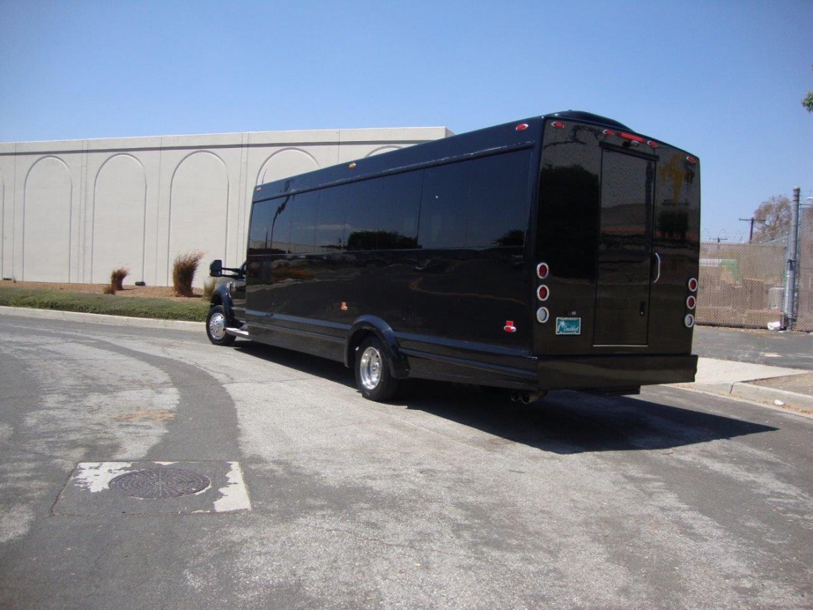 Shuttle Bus for Sale in CARSON, CA - Photo 7