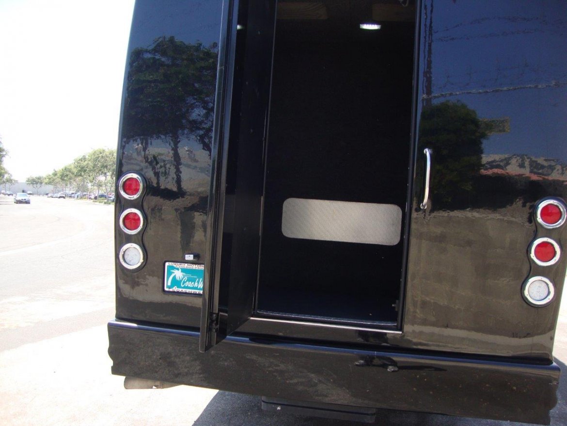 Shuttle Bus for Sale in CARSON, CA - Photo 15