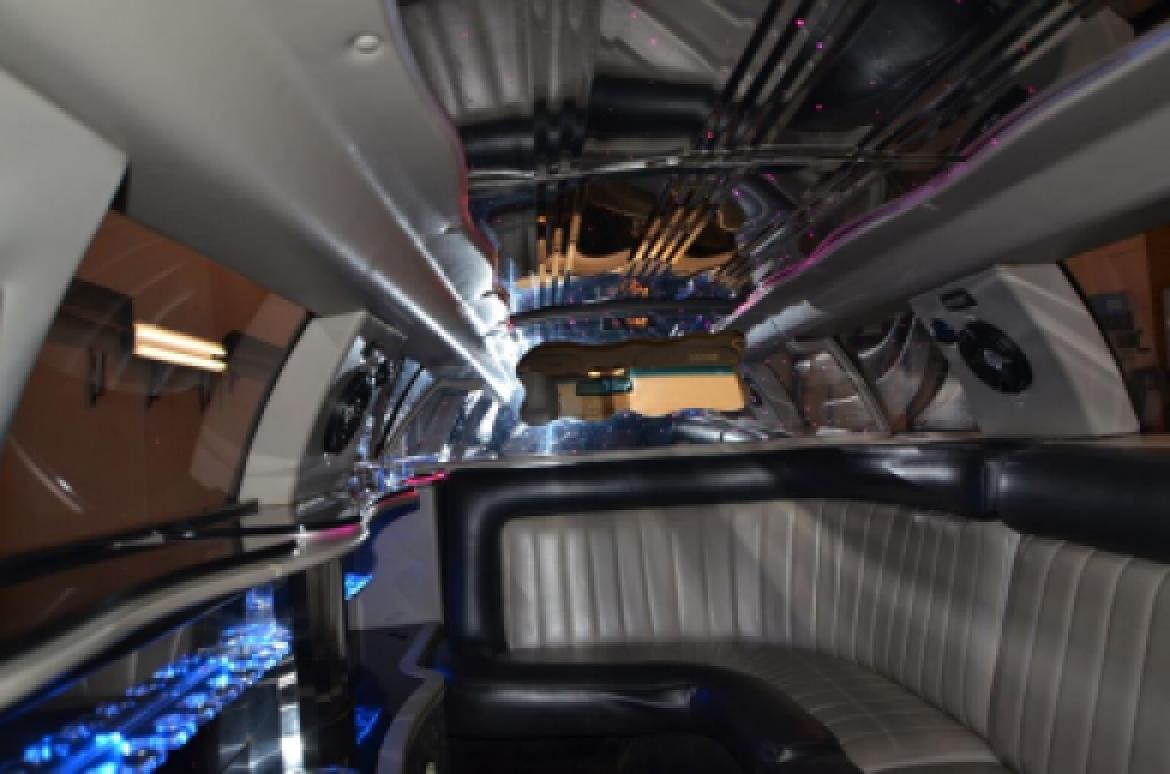Photo of Limousine for sale: 2006 Lincoln  Town Car 180&quot; by Great Lakes