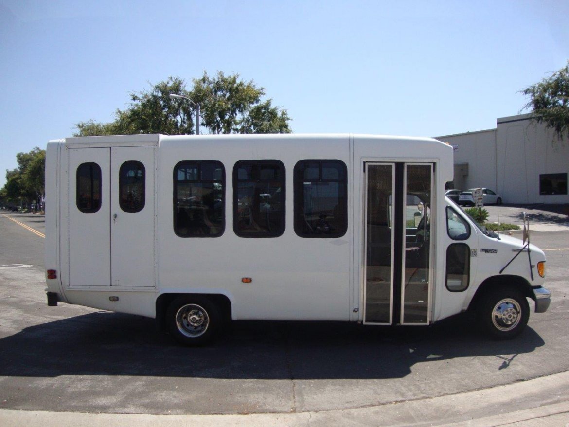 Shuttle Bus for Sale in CARSON, CA - Photo 12