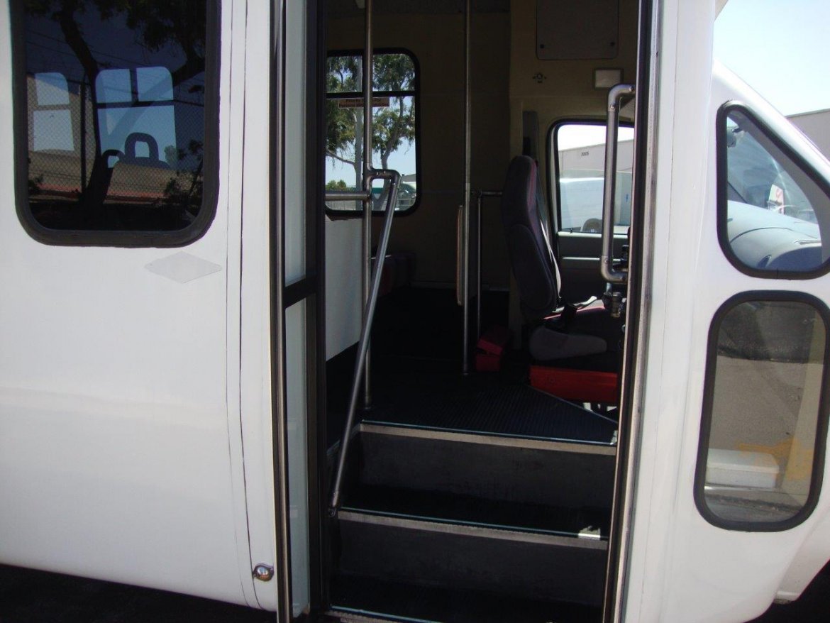 Shuttle Bus for Sale in CARSON, CA - Photo 14