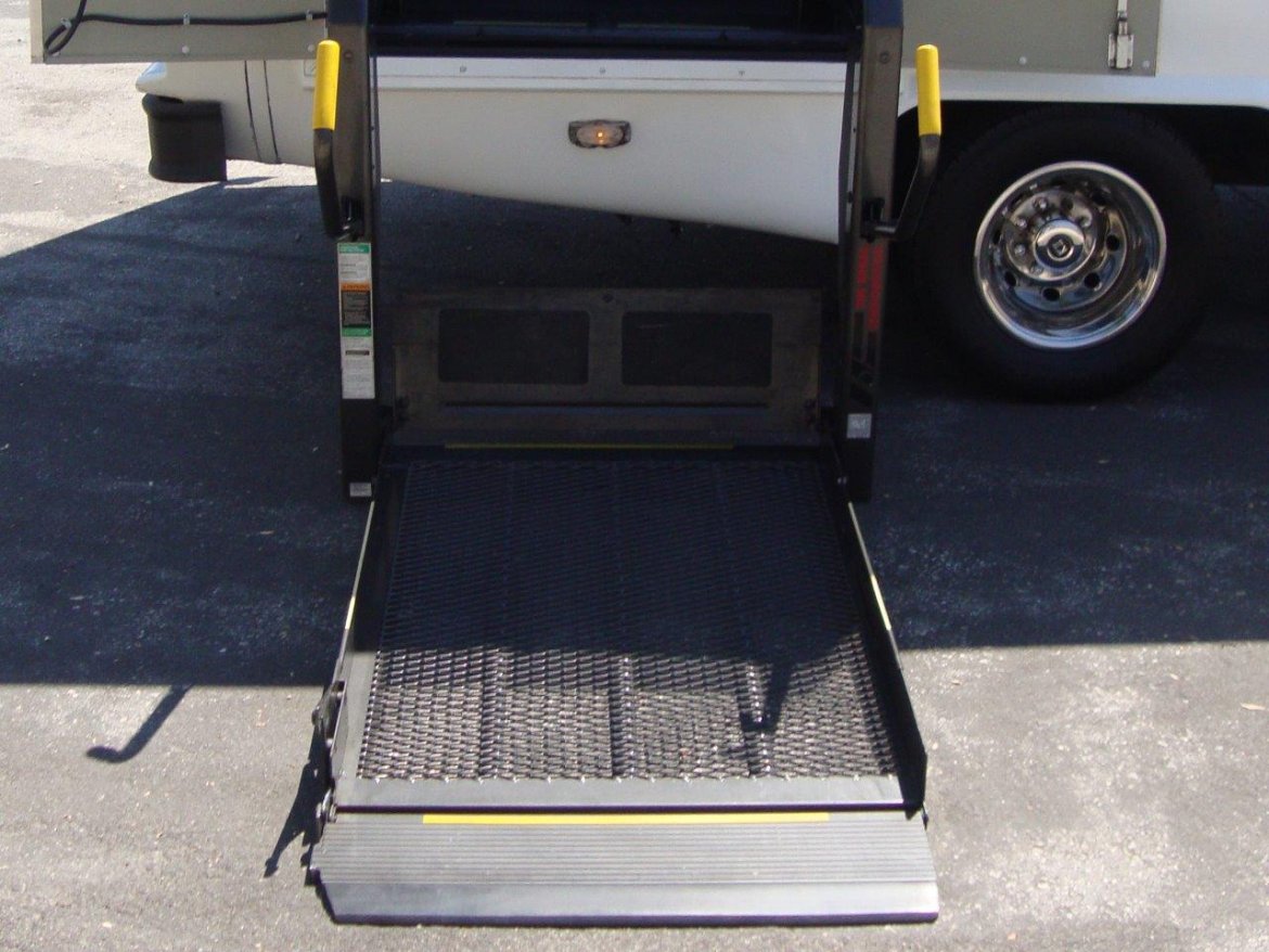 Shuttle Bus for Sale in CARSON, CA - Photo 15
