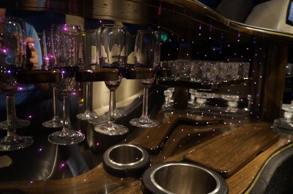 Limousine for Sale in Wentzville, MO - Photo 15