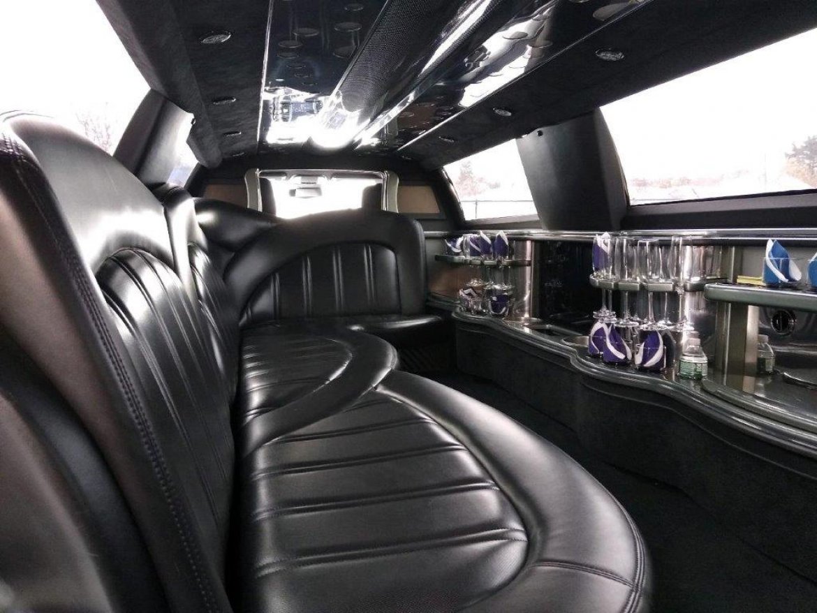 Limousine for Sale in Glens Falls, NY - Photo 8