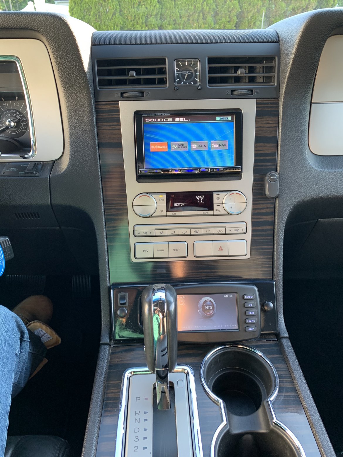 Limousine for Sale in ridge, NY - Photo 31