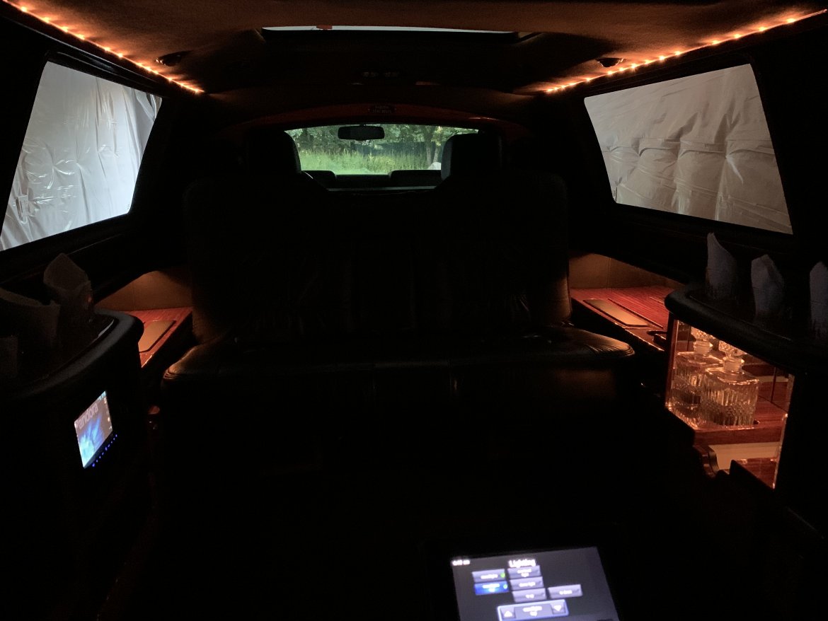 Limousine for Sale in ridge, NY - Photo 18