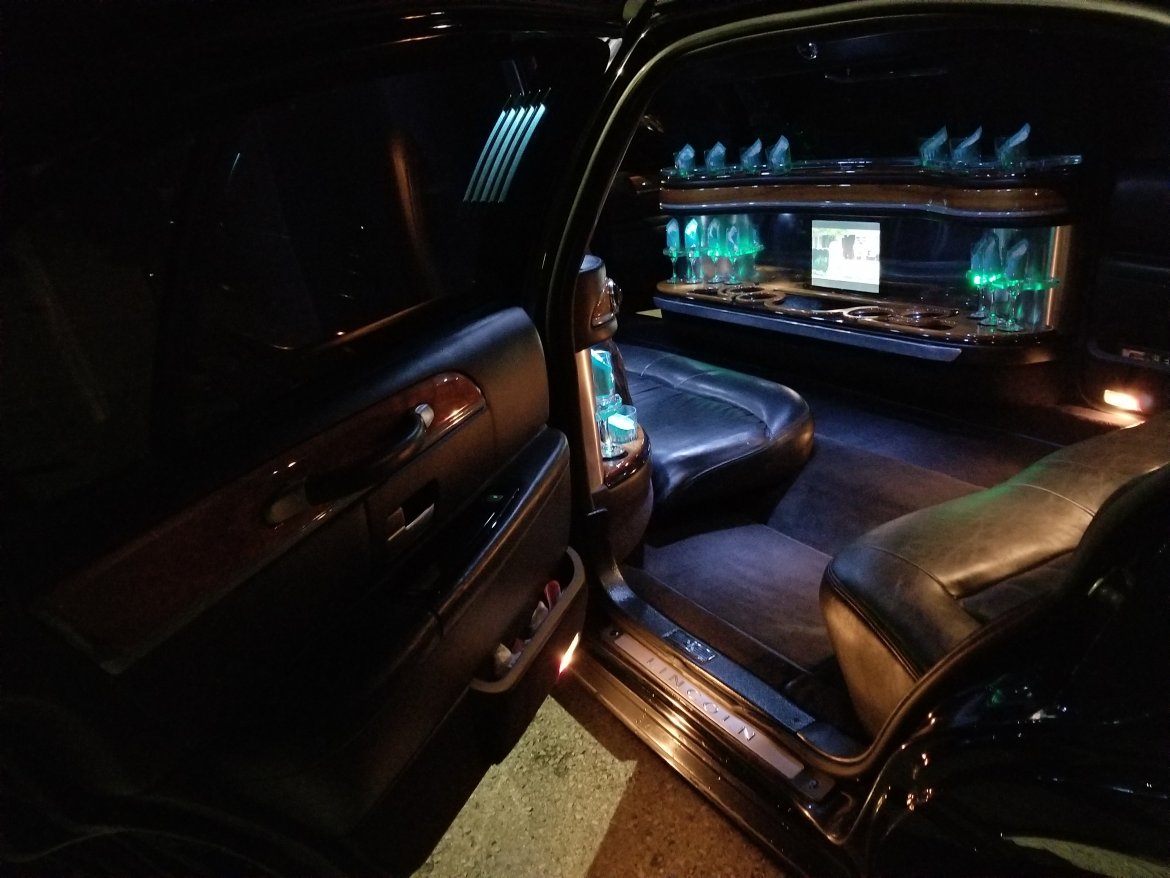 Limousine for Sale in SOUTH SAN FRANCISCO, CA - Photo 8