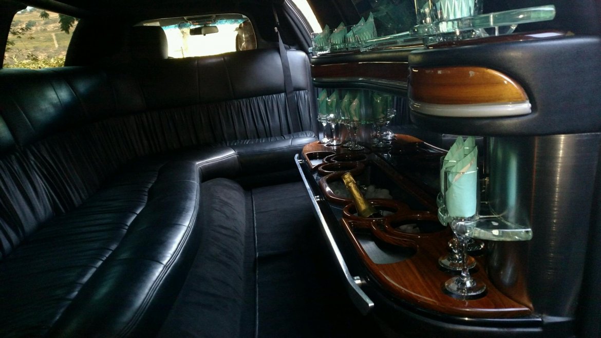Limousine for Sale in SOUTH SAN FRANCISCO, CA - Photo 10