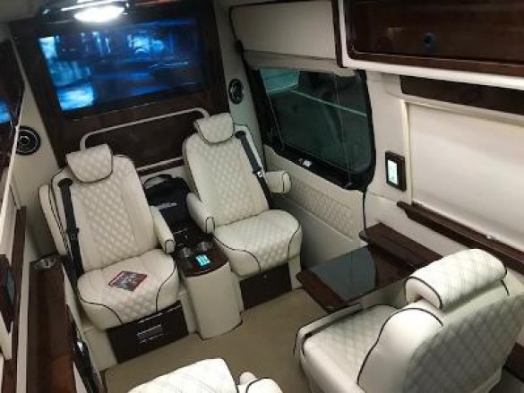 2021 Mercedes-Benz 3500 Super Single Sprinter Sprinter for Sale in Oaklyn, NJ - Photo 3