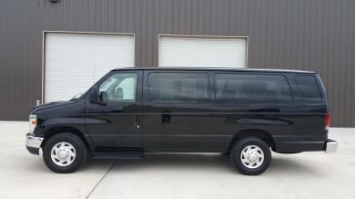 2011 Ford E-350 XLT Super Duty w/Advance Trac & Flex Fuel Sprinter for Sale in Houston, Texas, US - Photo 4