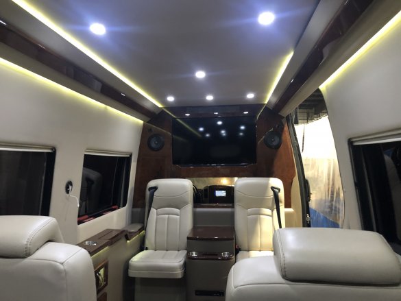 2015 Mercedes-Benz JET Sprinter for Sale in Springfield, MO - Photo 3