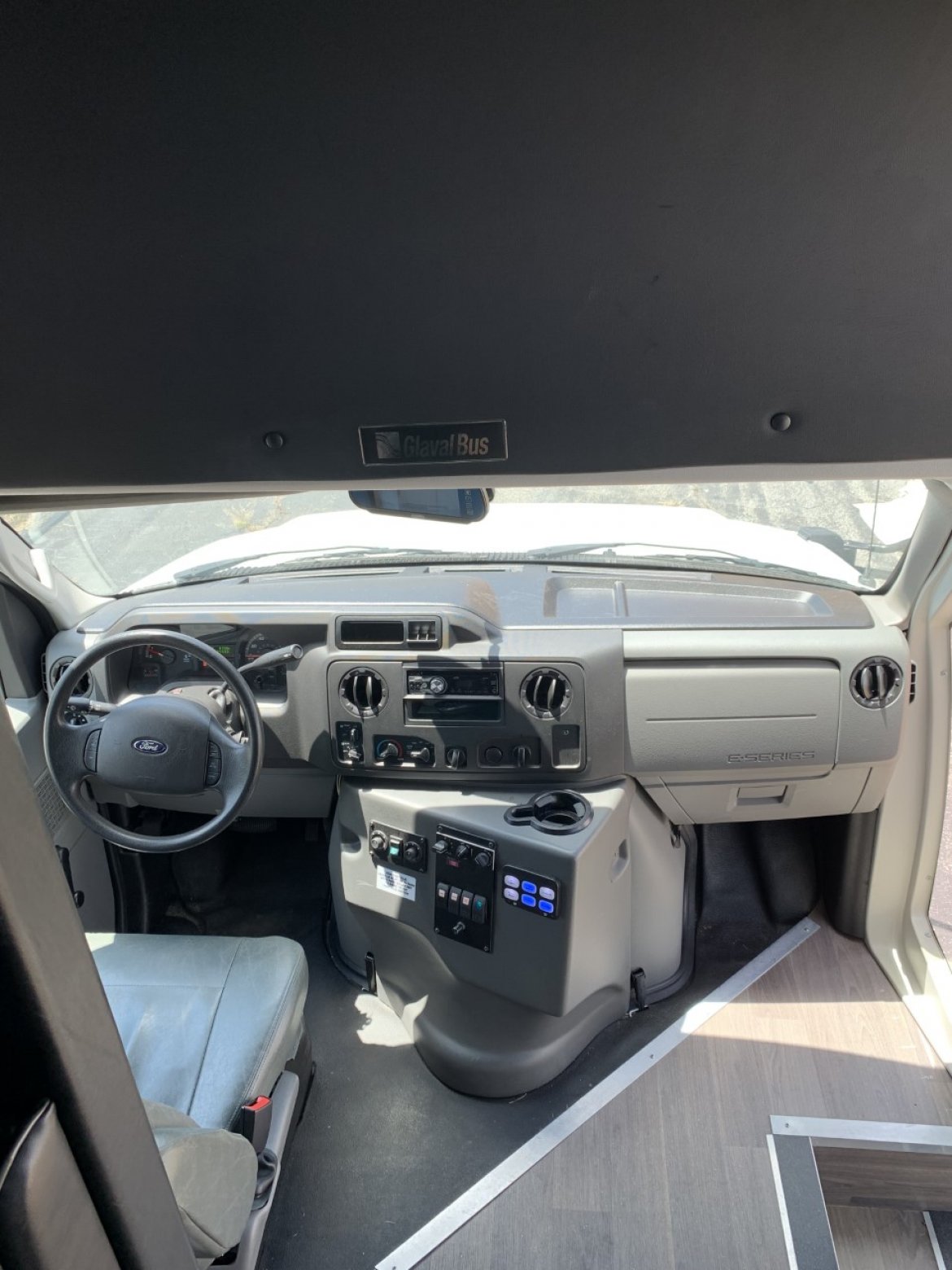 Limo Bus for Sale in Easley, SC - Photo 4