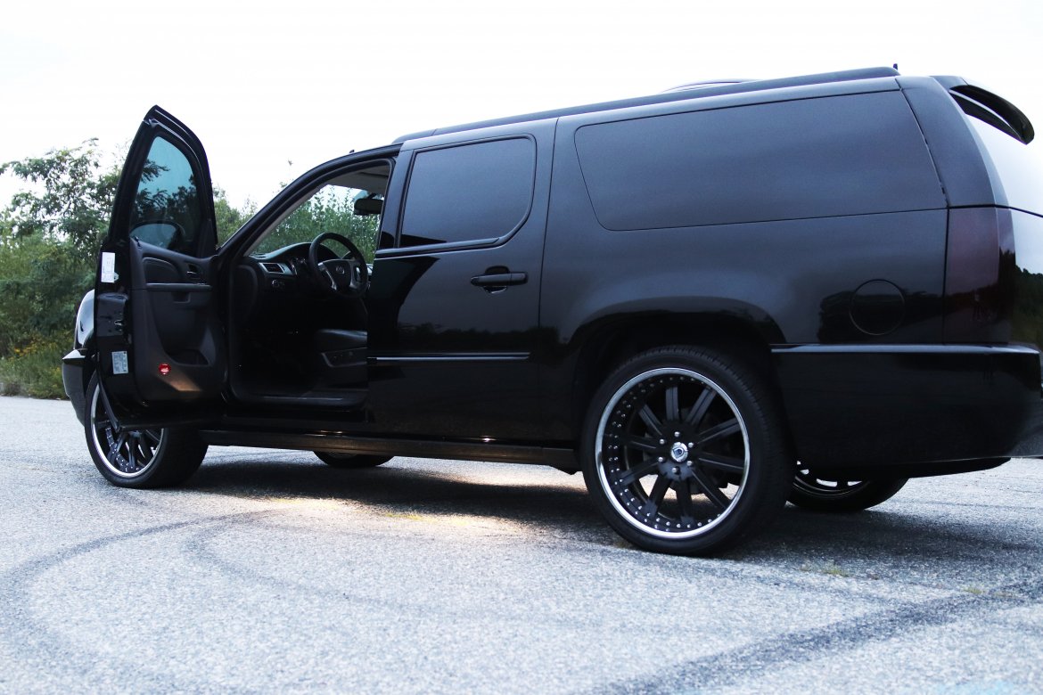 CEO SUV Mobile Office for Sale in cranston, RI - Photo 15