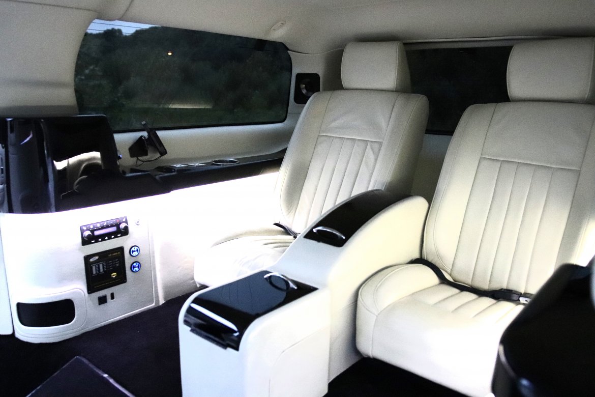 CEO SUV Mobile Office for Sale in cranston, RI - Photo 5