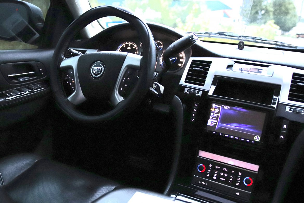 CEO SUV Mobile Office for Sale in cranston, RI - Photo 22