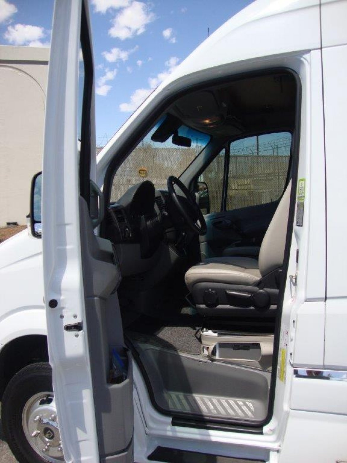 Sprinter for Sale in CARSON, CA - Photo 14