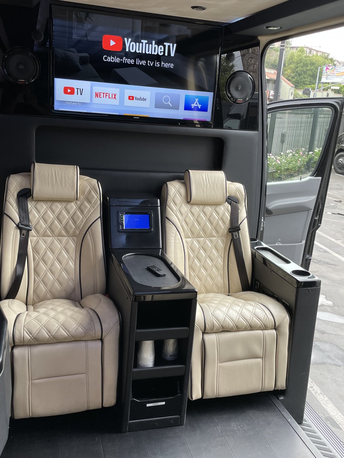 Sprinter for Sale in Los Angeles, CA - Photo 11