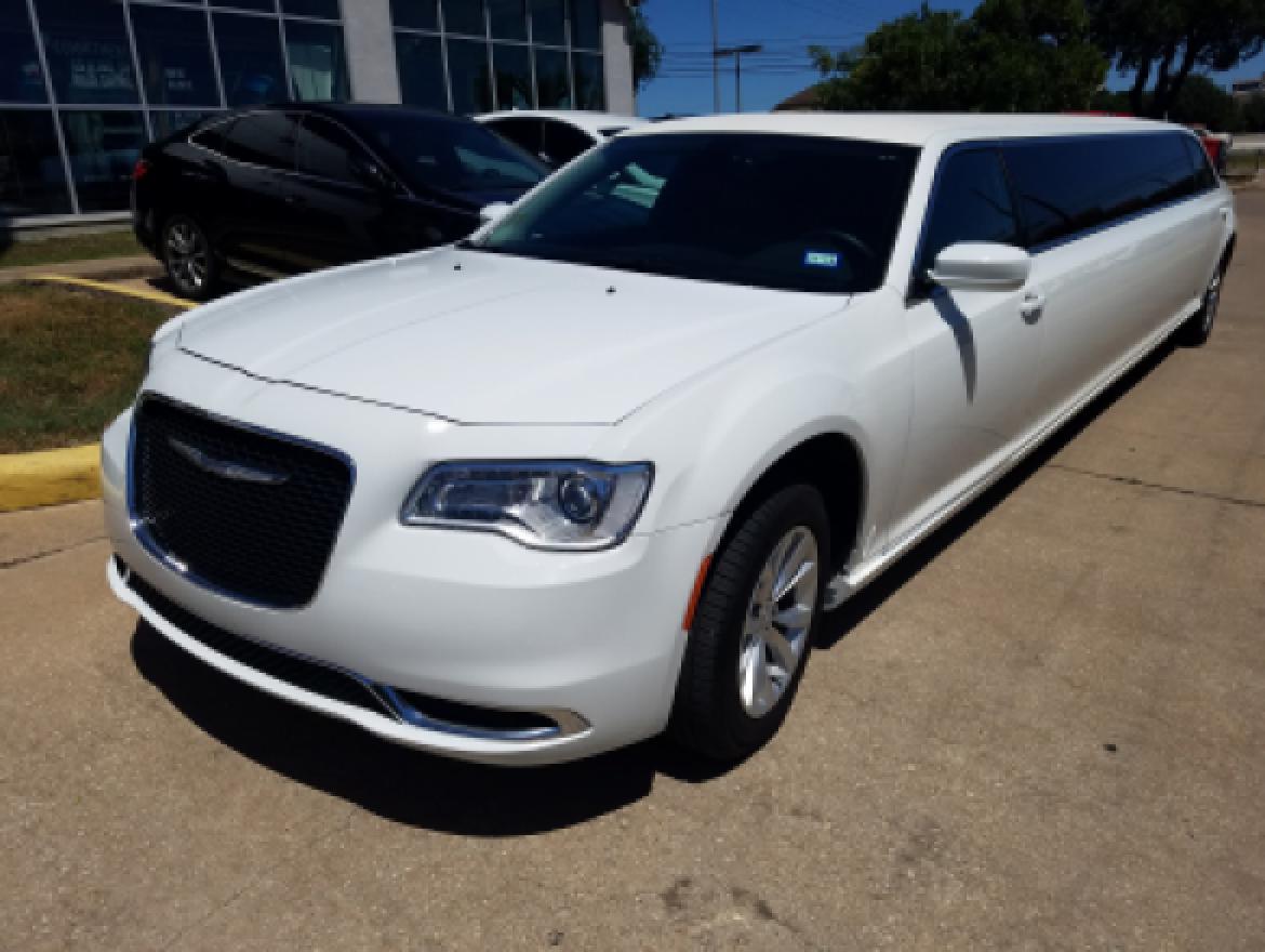 Limousine for sale: 2015 Chrysler 300 by AMERICAN PRO