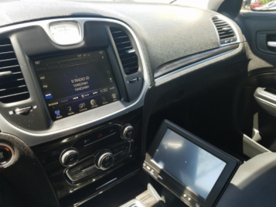 Photo of Limousine for sale: 2015 Chrysler 300 by AMERICAN PRO