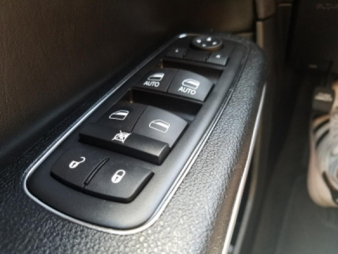 Photo of Limousine for sale: 2015 Chrysler 300 by AMERICAN PRO